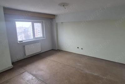 Apartament cu 3 camere decomandat în Central - 2