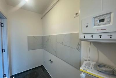 Spațiu comercial, de 32 mp, în Central - 8