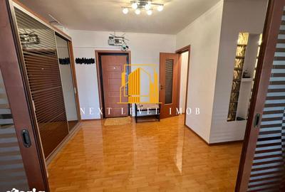 Apartament cu 3 camere în Central - 1
