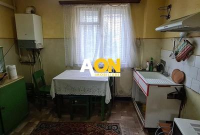 Apartament cu 3 camere decomandat, mobilat în Cetate - 3