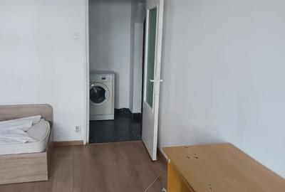 Garsoniera mare, Nufarul - 5