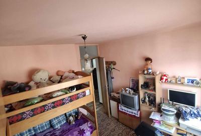 Apartament cu 3 camere decomandat în Calea București - 7