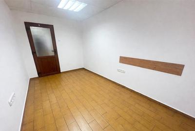 Apartament cu 3 camere decomandat în Calea Dumbrăvii - 8