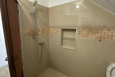 Apartament cu 3 camere decomandat în Exterior Vest - 4