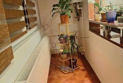 Apartament cu 3 camere semidecomandat, mobilat în Alexandru Obregia - 8