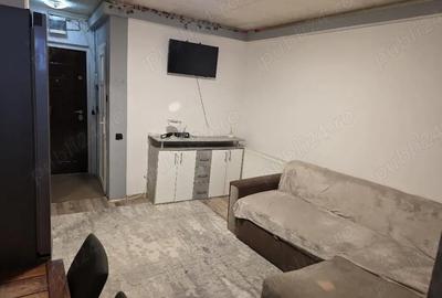 Garsonieră decomandată în Tractorul - 4