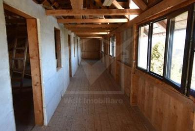 Casă cu 5 camere cu Teren 800 Mp în Mănăstireni - 2