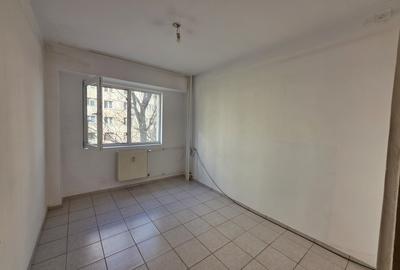 Apartament cu 3 camere semidecomandat în Chișinau - 8