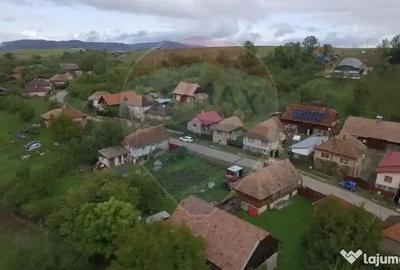 Casă cu 2 camere cu Teren 1102 Mp în Brăișoru - 1