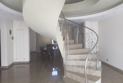 OCAZIE, VAND VILA  DE LUX 860 MP UTILI SI 1230 MP TEREN LANGA LACUL CERNICA - 29