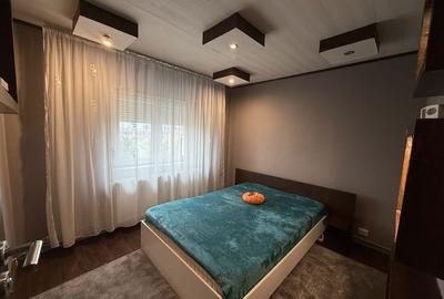 Apartament cu 3 camere decomandat în Confecții - 7