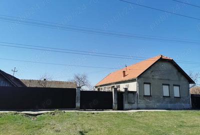 Casa de vanzare in Nadab - 2