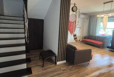 Casa 5 camere, 3 bai, 3 locuri de parcare, teren 302 mp, Tunari, vedere la lac - 9