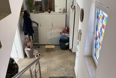 Vila premium cu priveliste la lac si acces direct la apa - 10