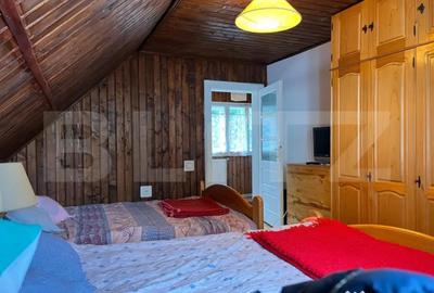 Casă cu 3 camere cu Teren 2243 Mp în Central - 11