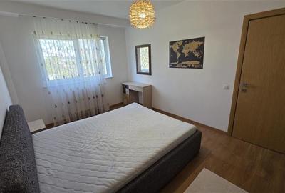Apartament cu 3 camere semidecomandat, mobilat în Zorilor - 12