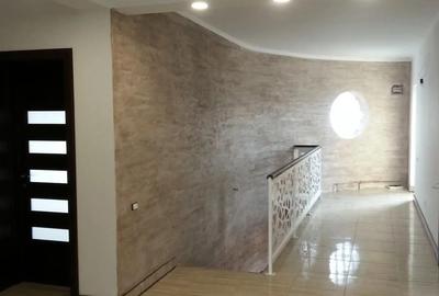 Casă cu 5 camere cu Teren 336 Mp în Central - 5
