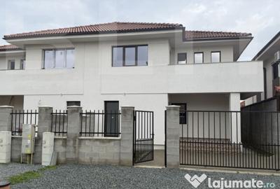 Casă cu 4 camere cu Teren 250 Mp în Central - 8
