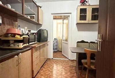 Apartament cu 3 camere decomandat în Central - 6