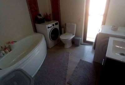 Casă cu 4 camere cu Teren 243 Mp în Clinceni - 12