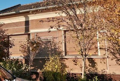Casă cu 3 camere cu Teren 712 Mp în Central - 11