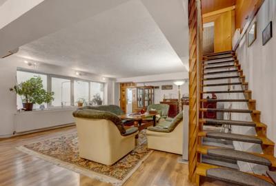 Casă cu 7 camere cu Piscina în Viilor - 4