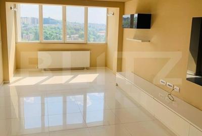 Apartamentde vanzare, cu 3 camere, 76 mp, zona Tudor