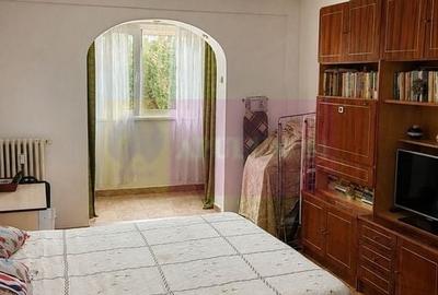 Apartament cu 3 camere semidecomandat în Titan - 5