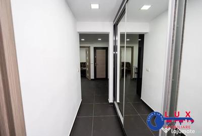 Apartament cu 3 camere decomandat în C5 - 11