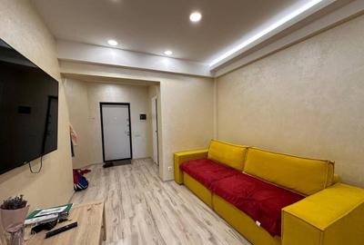 Apartament cu 2 camere semidecomandat în Tractorul