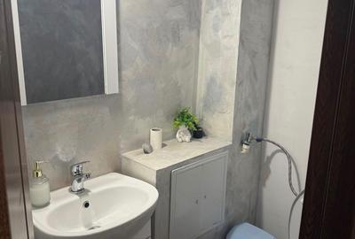 Apartament cu 3 camere decomandat în Central - 4