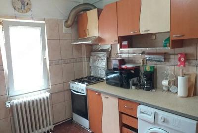 Apartament cu 3 camere decomandat în Pantelimon - 8