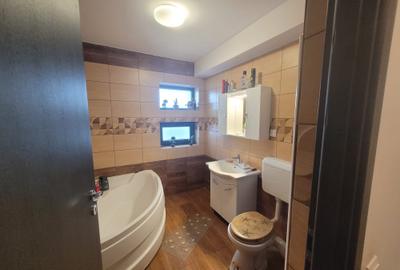 Duplex cu 4 camere cu Canalizare în Berceni - 4