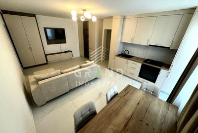 Apartament cu 3 camere semidecomandat, mobilat în Florești