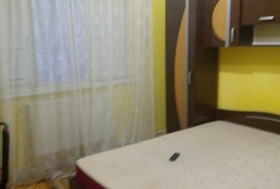 Apartament cu 2 camere decomandat în Vărsătura - 2