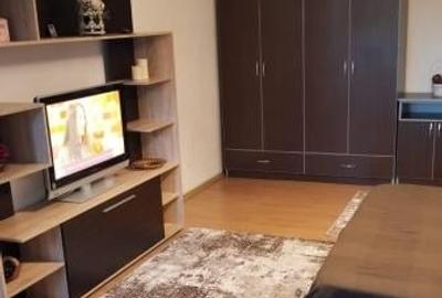 Garsonieră decomandată, mobilată în Vitan - 7