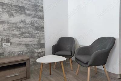 Centrul Istoric - Poarta Schei, garsoniera spa?ioasa. - 2