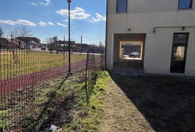 Cladire Birouri! - 2