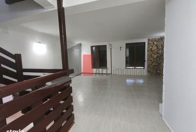 Casă cu 4 camere cu Canalizare în Giulești