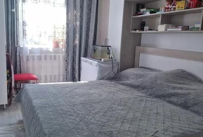 Apartament 3 camere Ostroveni