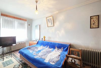 Apartament cu 3 camere semidecomandat în Central - 7