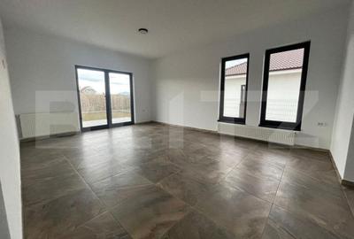 Casa de vanzare, cu 4 camere, 145 mp, 750 mp teren, zona-Unirea - 2