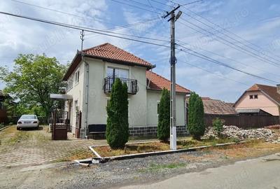 Apartament cu 3 camere decomandat în Bonțești - 7