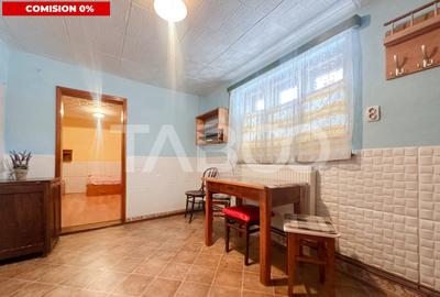 Casă individuală cu 2 camere cu Canalizare în Plopilor - 6