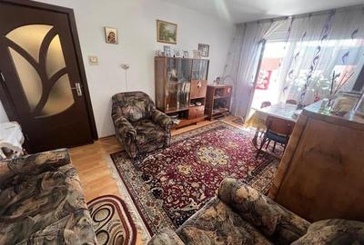 Apartament cu 3 camere decomandat - 70 mp - Zona Adriatica, Str. Aleea Visinului - 1