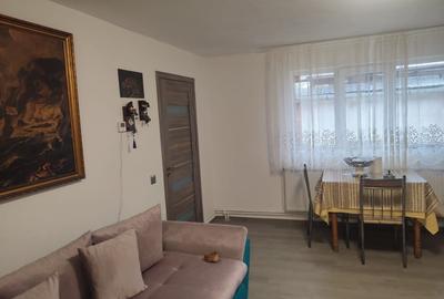 CASA CU 4 CAMERE SUPRAFATA UTILA 170MP SI TEREN 600MP SPRE VANZARE IN AVRIG - 3