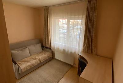 Apartament cu 2 camere decomandat în Central - 1