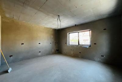 Duplex cu 5 camere cu Canalizare în Dumbrăvița - 3