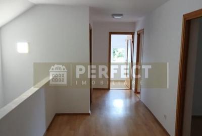 Casa str.Buna Vestire AN 2007 Pret 200.000 NEGOCIABIL - 27