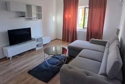 Apartament cu 3 camere decomandat în Valea Rosie